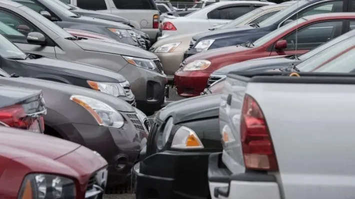 🚗  ¡A la Caza de Ofertas!  Cómo Encontrar Autos Usados en Monterrey  🏆