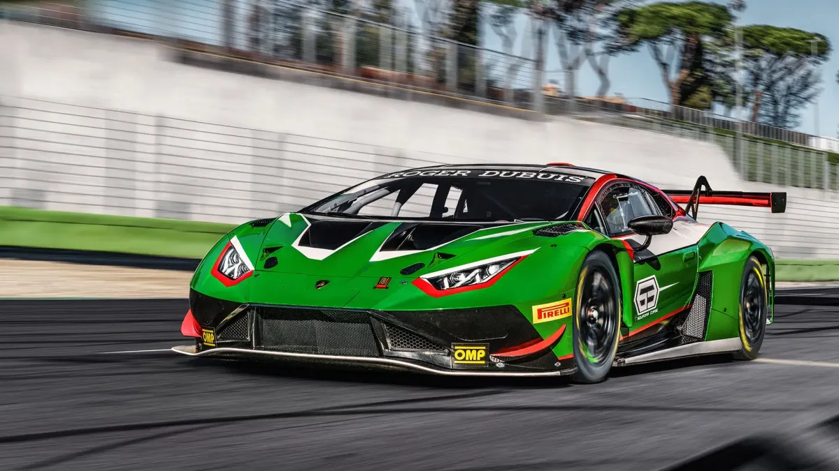 El Rugido del Toro en la Pista: Lamborghini Huracán GT3 Evo 🌪️