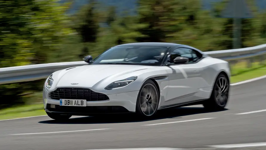 ¡Aston Martin DB11, un GT de ensueño! 😍 ¿Es realmente el mejor Aston Martin? 🤔