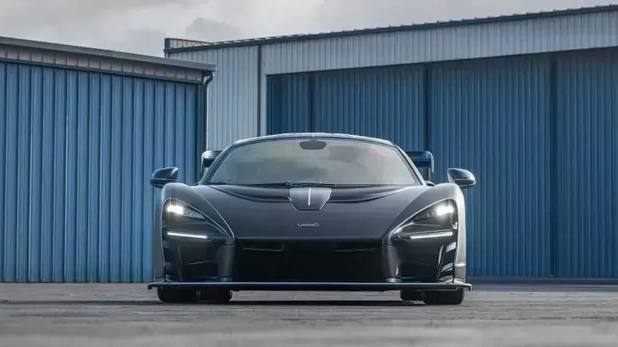 ¡McLaren Senna: El Rugido de un Fénix!  😈🔥 ¡Análisis a Fondo del Superdeportivo Más Salvaje!