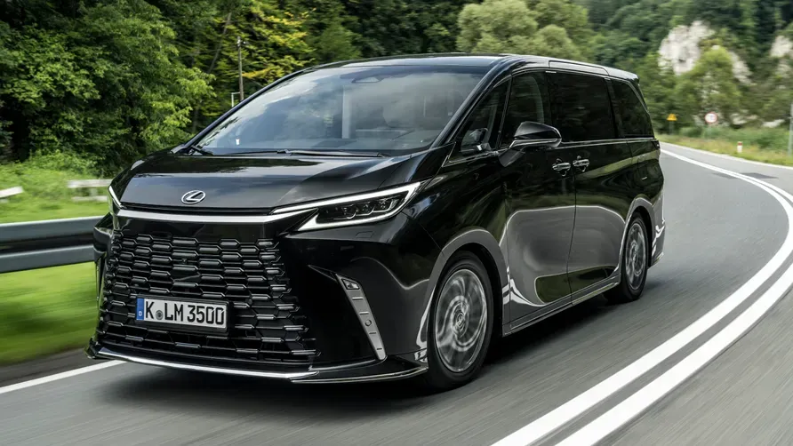 ¡Lexus LM: La Minivan de Lujo Que Te Hará Olvidar Que Vas En Un Auto! 🤯