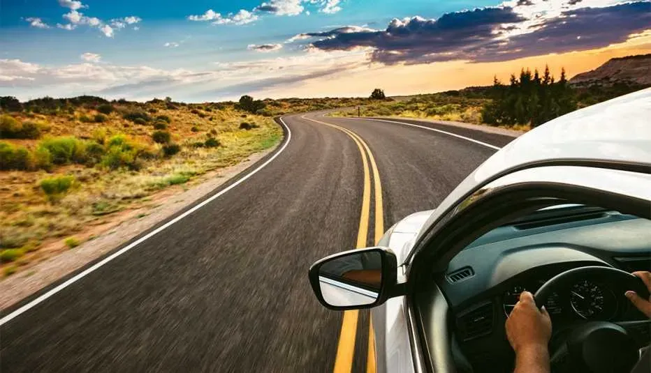 Las Mejores Rutas para Viajar en Auto por México: ¡Un Viaje Épico por Carretera! 🚗