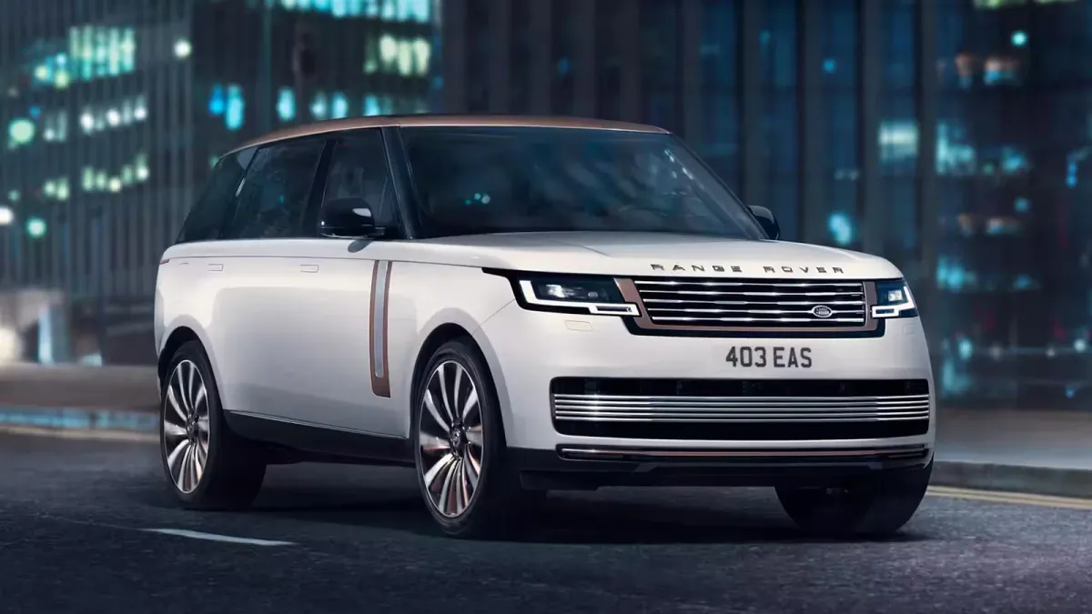 ¡El Nuevo Range Rover: Un Rey Todoterreno con Alma Moderna! 👑🚗💨