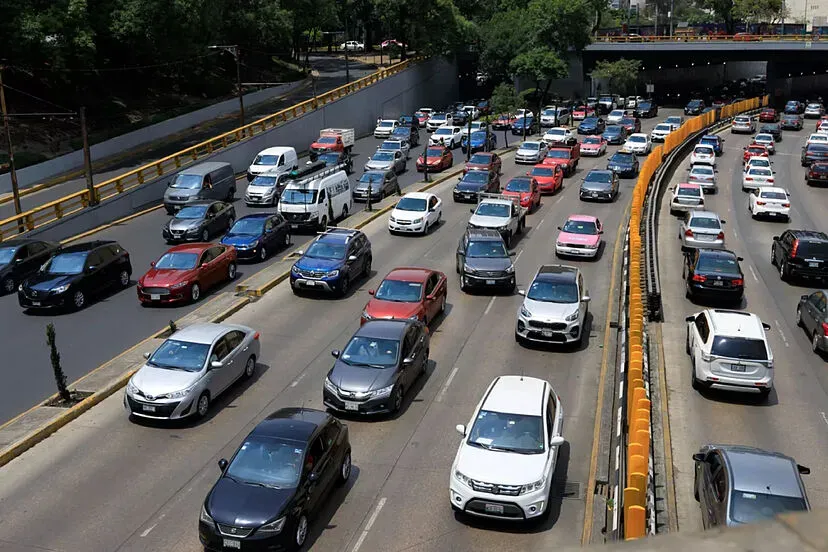 Hoy No Circula CDMX 2024: ¡Calendario Completo y Consejos para Evitar la Multa! 🚗💨