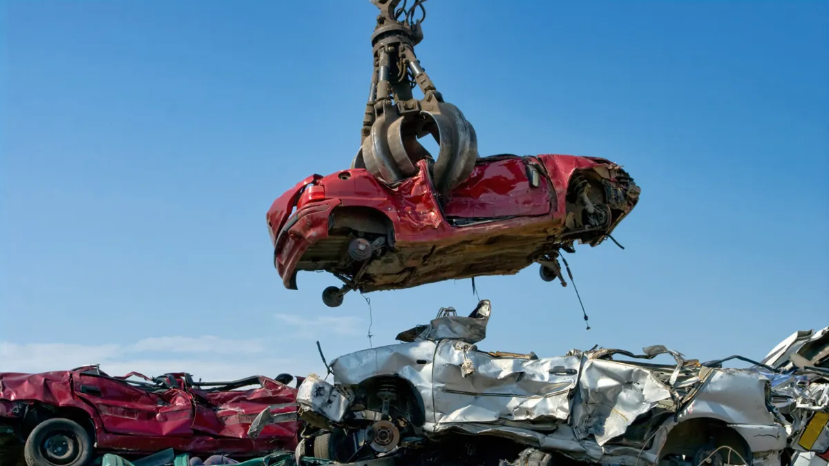 Reciclar Piezas de Autos Viejos: Guía Completa para Fans del Motor 🚗♻️