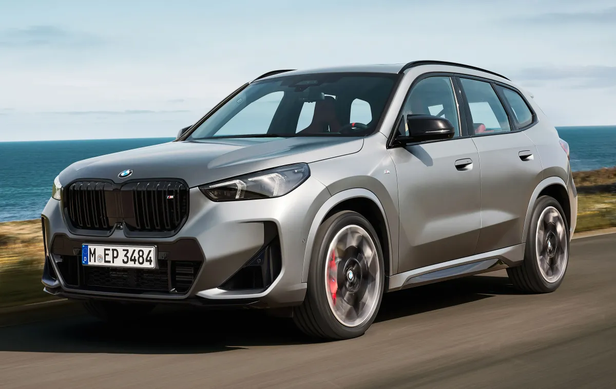 ¡El Nuevo BMW X1: Una Revolución Enmascarada!  🚗💨