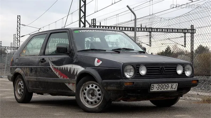 Volkswagen Golf MK2 Challenge: Un clásico indestructible en la aventura Tunecina 🚗💨