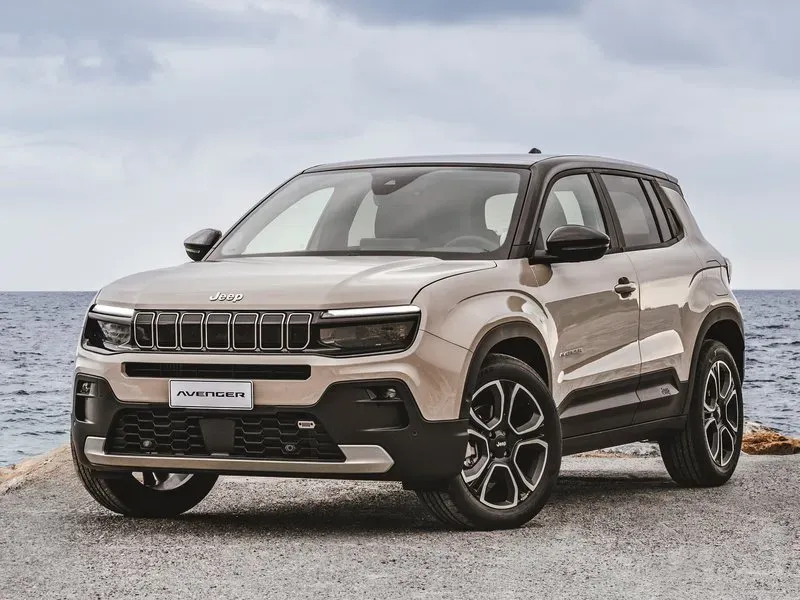 Jeep Avenger híbrido: ¿El SUV pequeño que te sorprenderá? 🤔