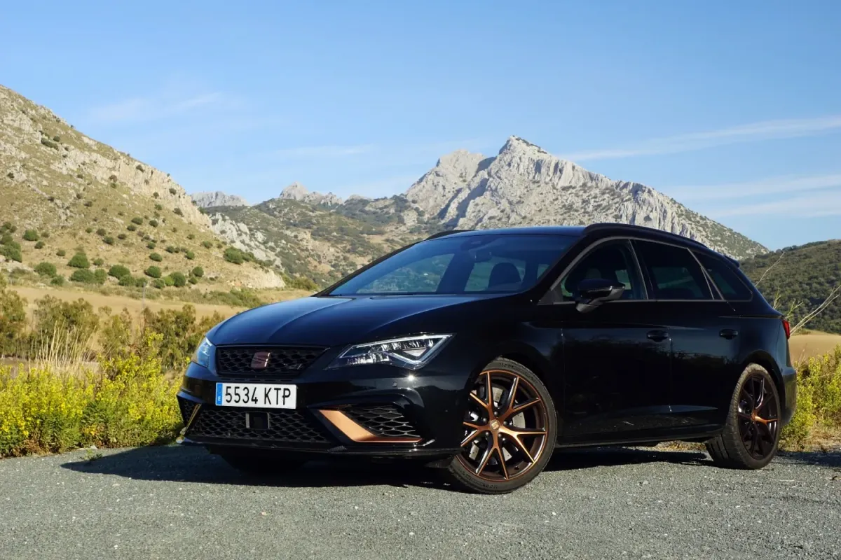 Cupra Leon ST 4Drive: ¿El Rey de los Hatchbacks Deportivos? 👑🏎️