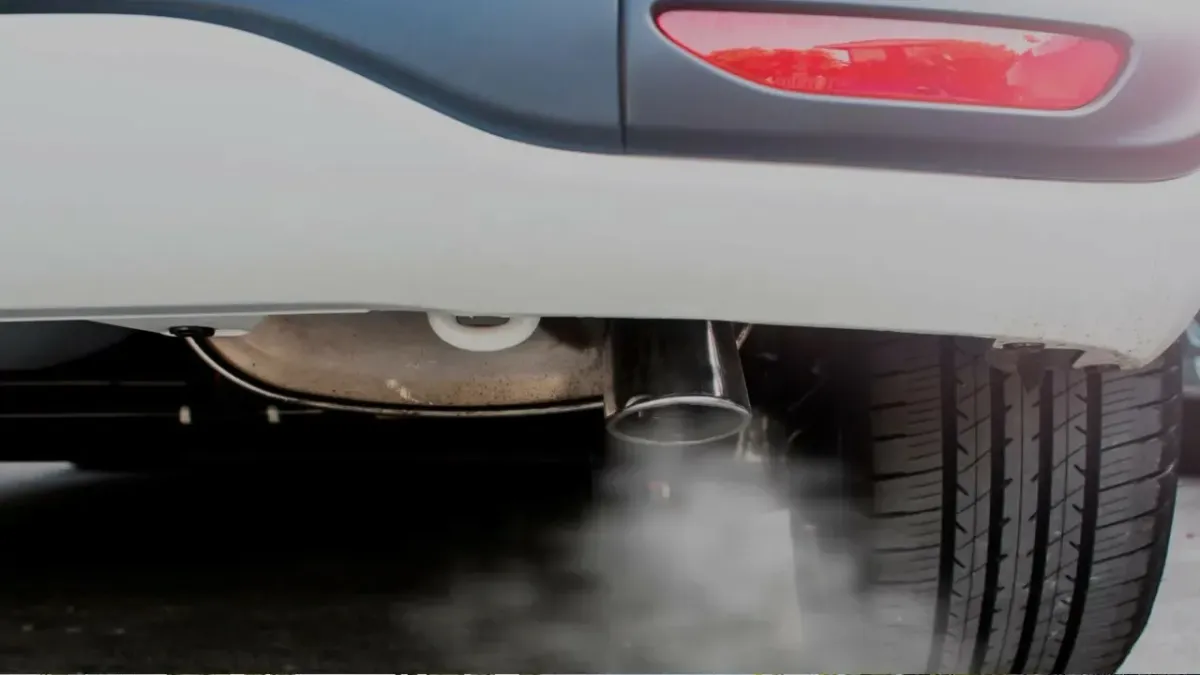 Cómo Reducir la Huella de Carbono de Tu Auto: Guía Definitiva para Entusiastas 🚗💨