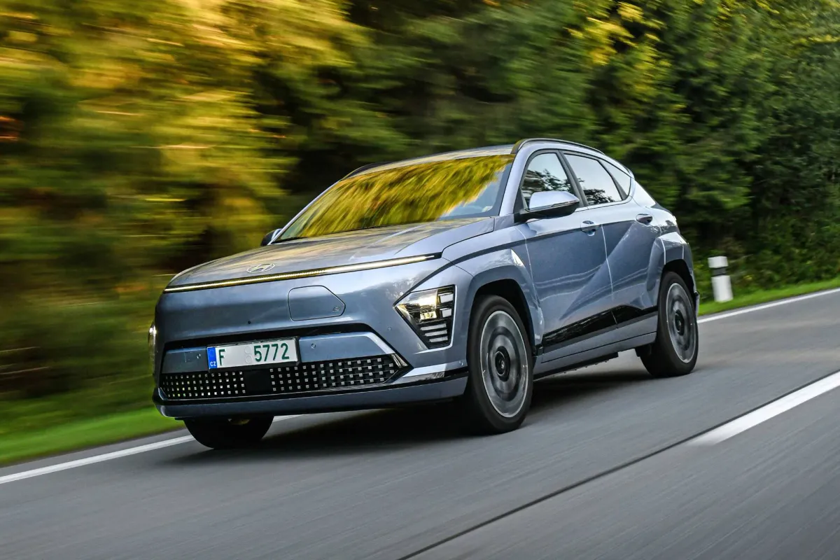 Hyundai Kona Eléctrico 2023: ¿Una Revolución Sobre Ruedas? 🚗⚡️