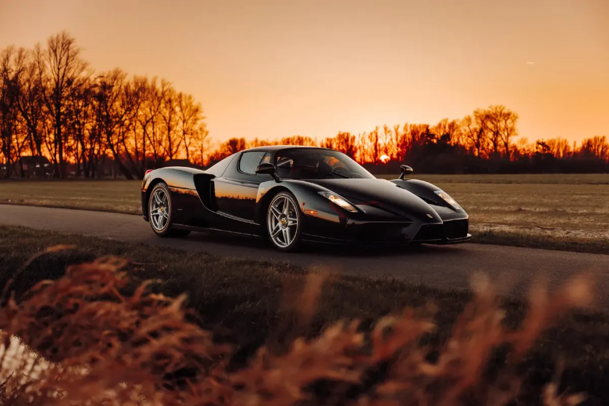 Ferrari Enzo Pininfarina: El Superdeportivo Legendario