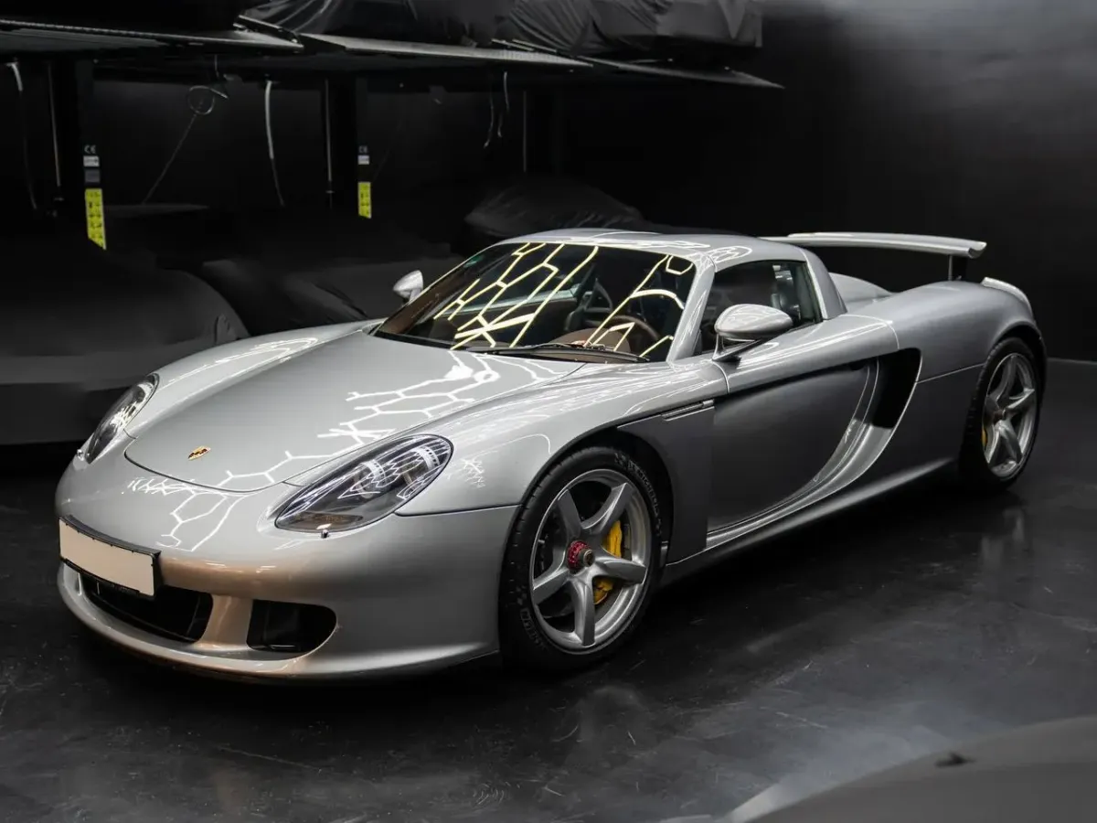 Porsche Carrera GT 2006: Un Auto Adelantado a Su Tiempo