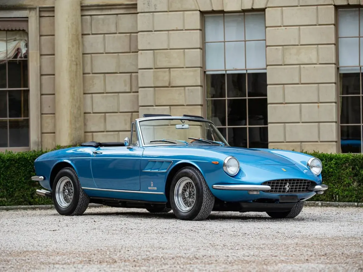 Ferrari 330 GTS 1967: El Mito del Coleccionista