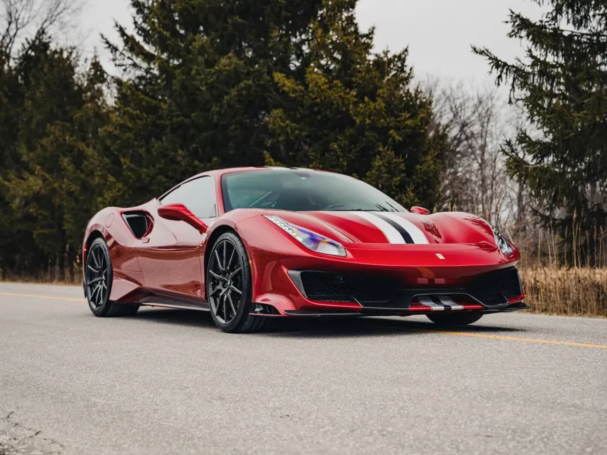 Ferrari 488 Pista Coupe 2020: La Belleza Salvaje del Cavallino Rampante 🐎💨