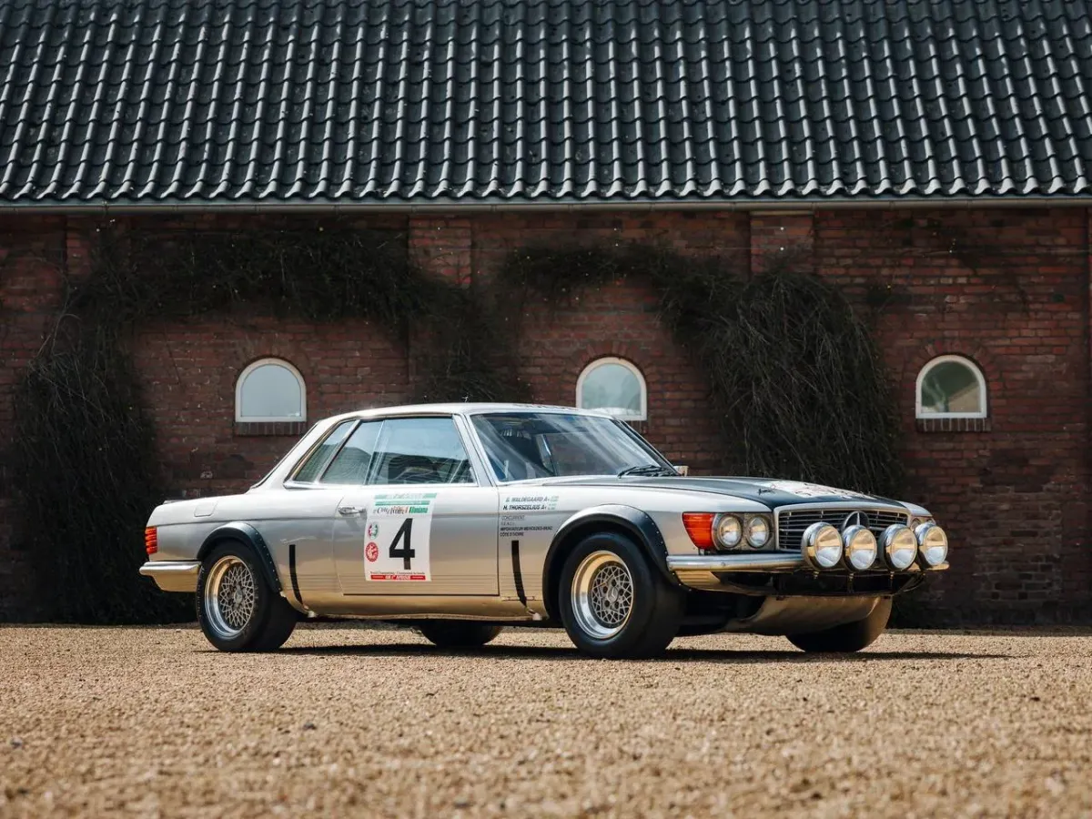 Mercedes-Benz 450 SLC 5.0 «Rallyewagen» 1979: La Aventura de Mercedes en los Rallyes