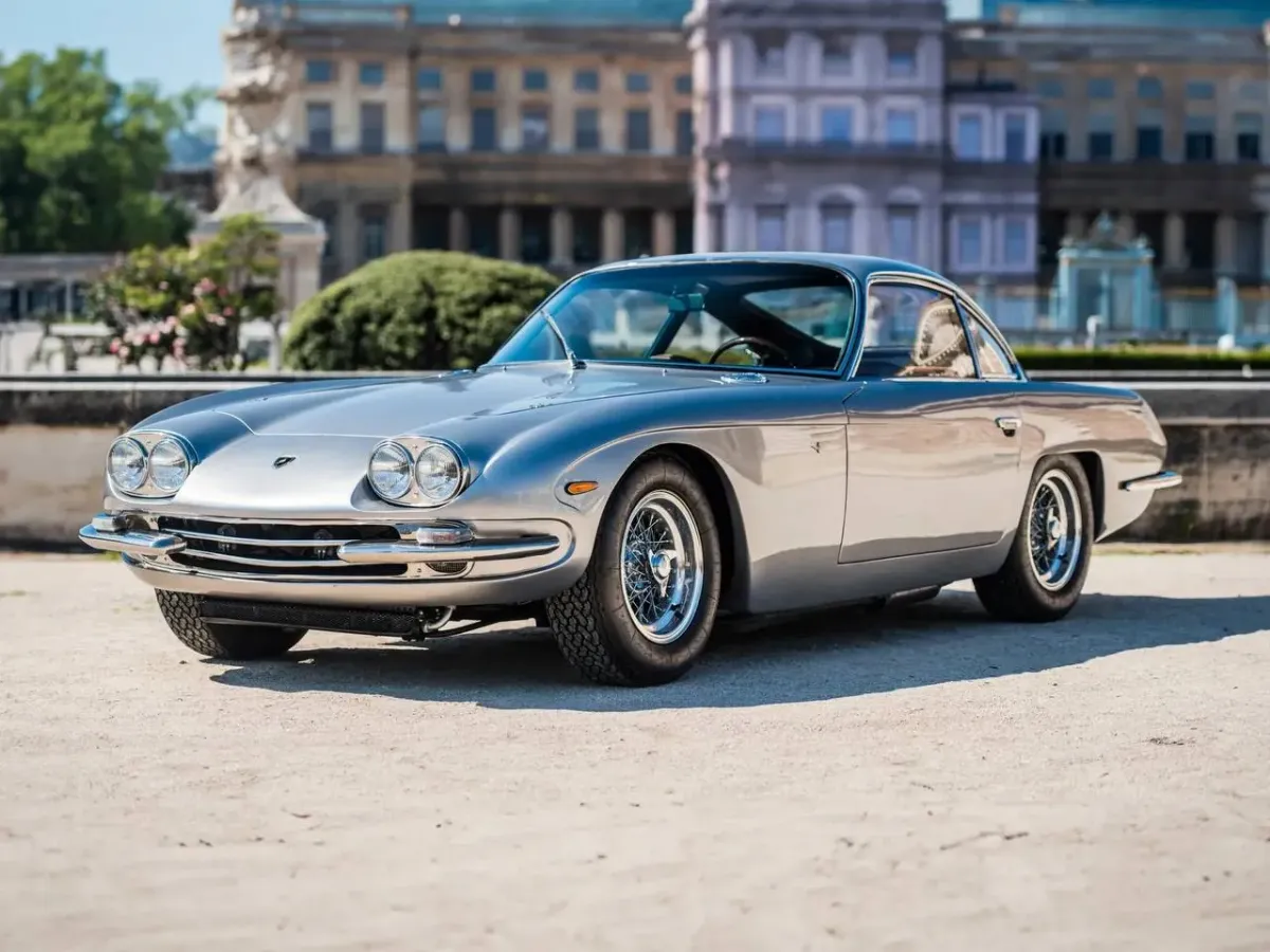 Lamborghini 400 GT 2+2 1966: El Estilo Italiano Encarnado