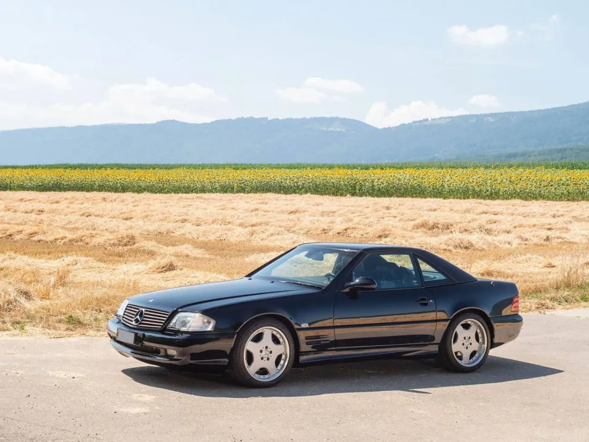 Mercedes-Benz SL 73 AMG 1999: La Bestia Dormida con Motor de Superdeportivo