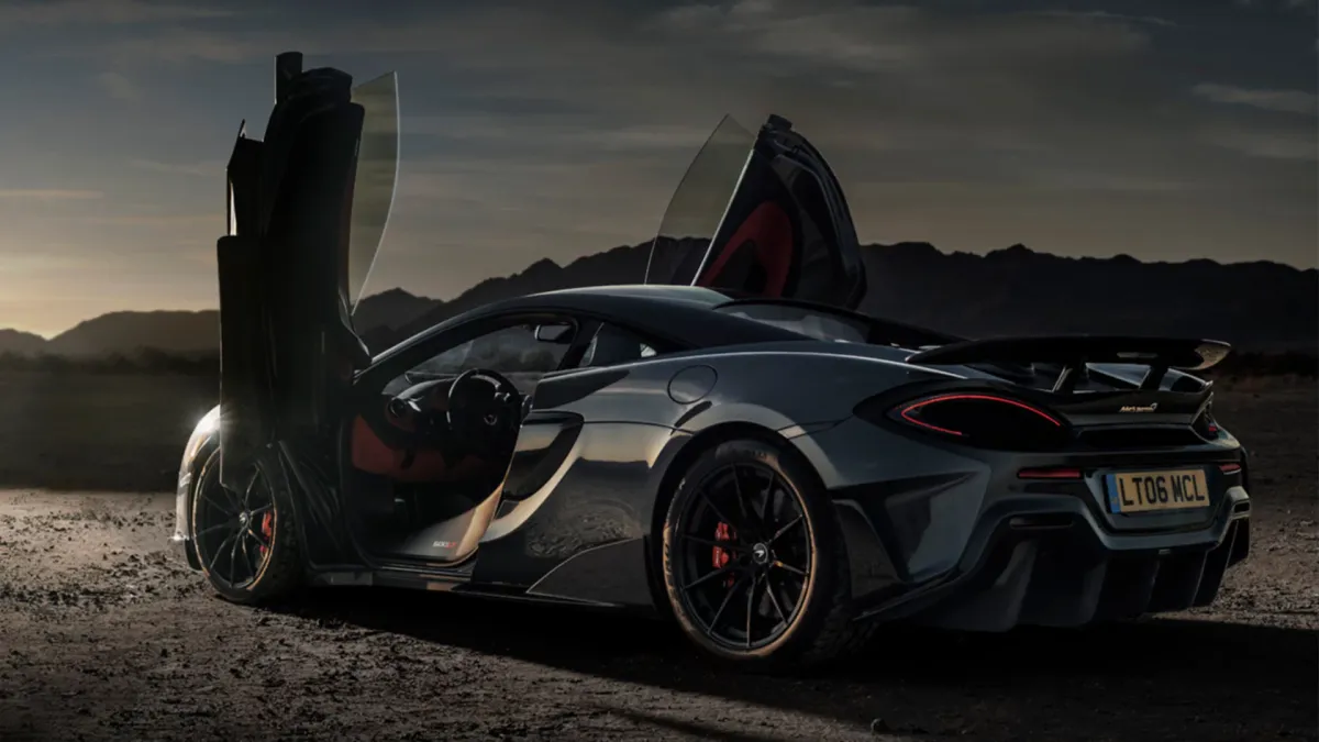 ¡Rugiente Potencia! ¿Por qué el McLaren 600LT tiene un Escape Superior? 💨