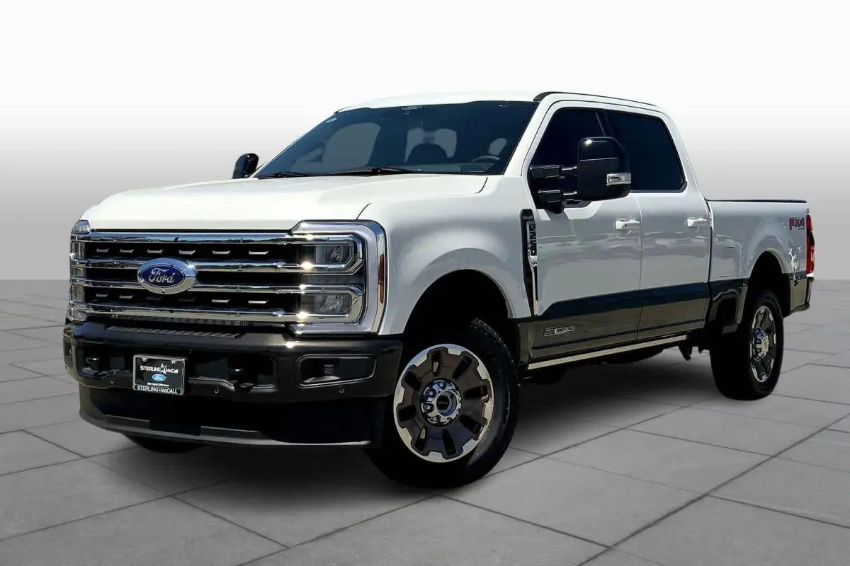 ¡El Ford F-250 King Ranch 2024: ¿Una Bestia de Lujo o una Exageración?