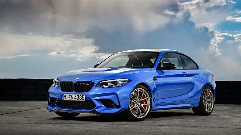 ¡Comparativa épica!  BMW M2, Supra y OG M2 con caja manual ¿Cuál reina en la pista?