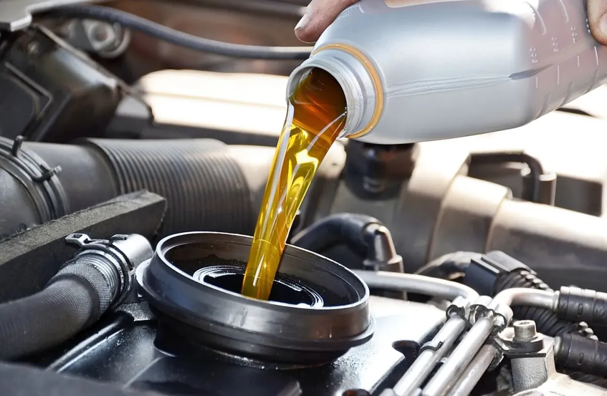 ¡Detrás del telón! Cómo se prueban los aceites de motor 🚗