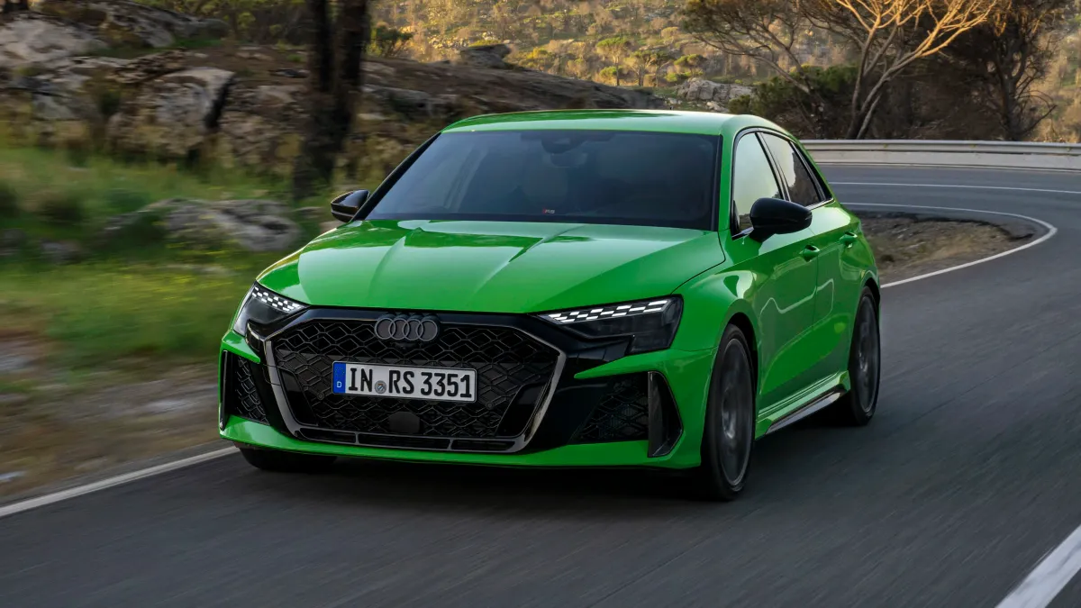 Audi RS3: ¿El Compacto que te Hará Olvidar Todo Lo Demás?