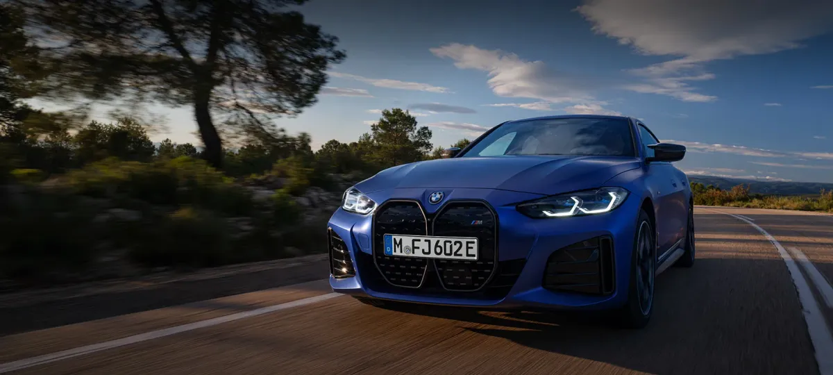 ¡El BMW i4 M50i: La Berlina Eléctrica que Busca Redefinir la Experiencia de Conducir! ⚡️