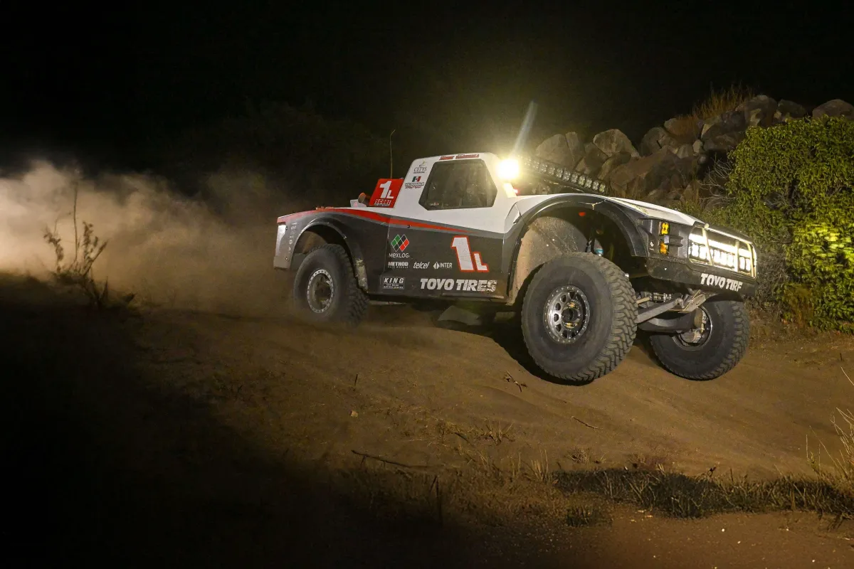 Baja 1000: Un Viaje Emocionante y el Increíble Apoyo de la Comunidad 🚗💨