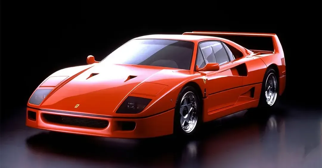 ¡El Ferrari F40: Un Icono de la Historia del Auto!