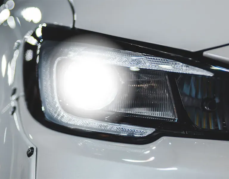 🚗 ¡Luces LED de Alta Eficiencia para tu Auto! Guía Definitiva para una Instalación Profesional 💡