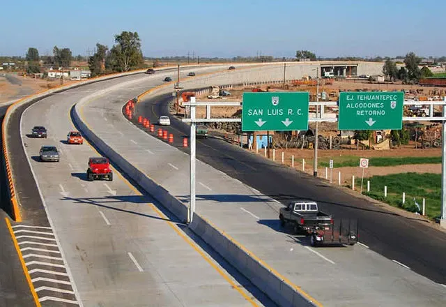 La importancia de los puntos de carga rápida en carreteras mexicanas