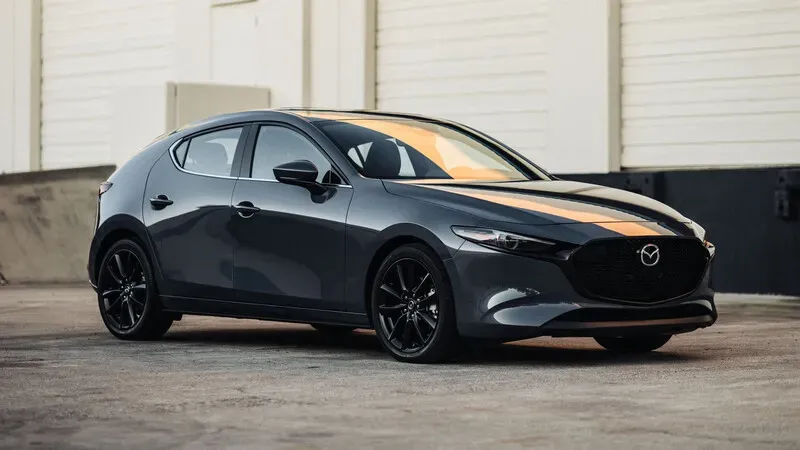 Mazda 3 Turbo Signature: ¿El Hot Hatch que Mazda No Quería Hacer?