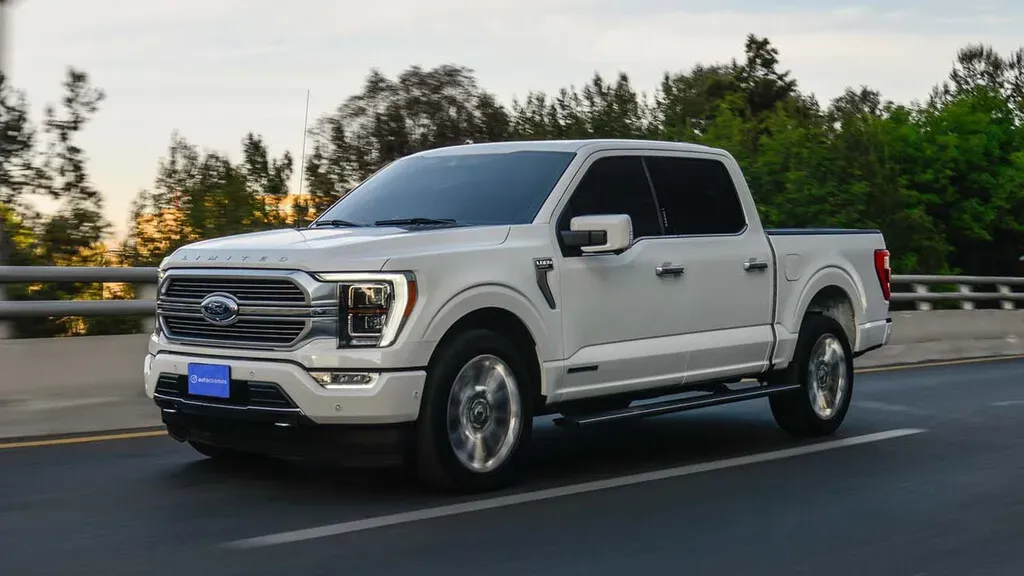 Ford Lobo HEV 2021: ¿La Pick Up Híbrida que lo Tiene Todo?