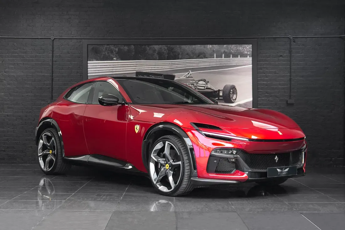 Ferrari Purosangue 2024: Análisis a Fondo del SUV Más Exclusivo 🐎💨