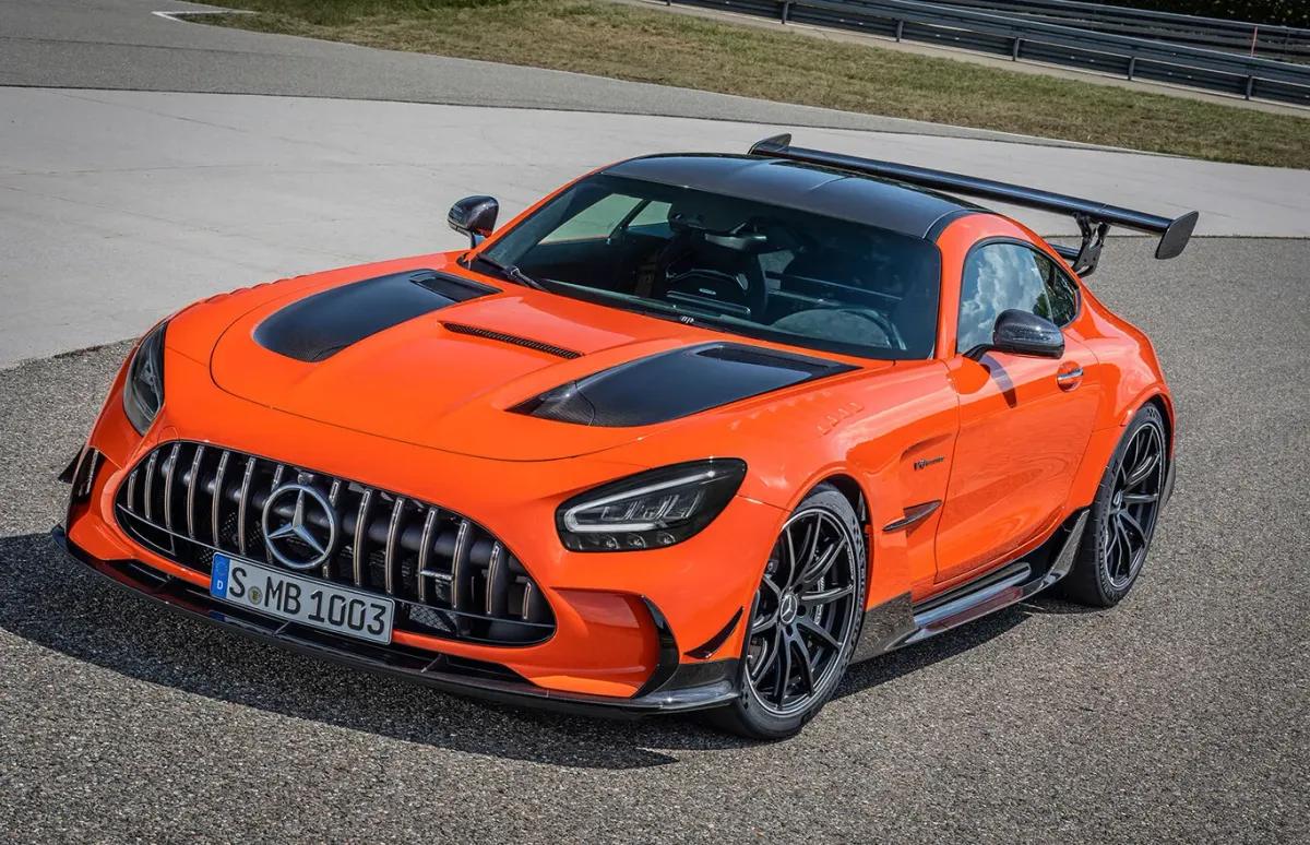 Mercedes-AMG GT: Análisis a Fondo del Coupé Deportivo 2025 🚗💨