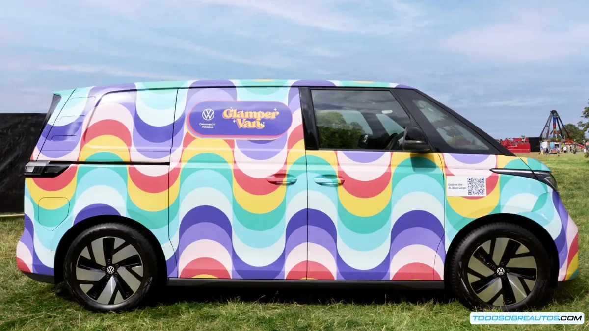 Volkswagen ID. Buzz Cargo Glamper Van: ¡Un vistazo a la furgoneta festivalera eléctrica en el British Motor Show y Car Fest South!