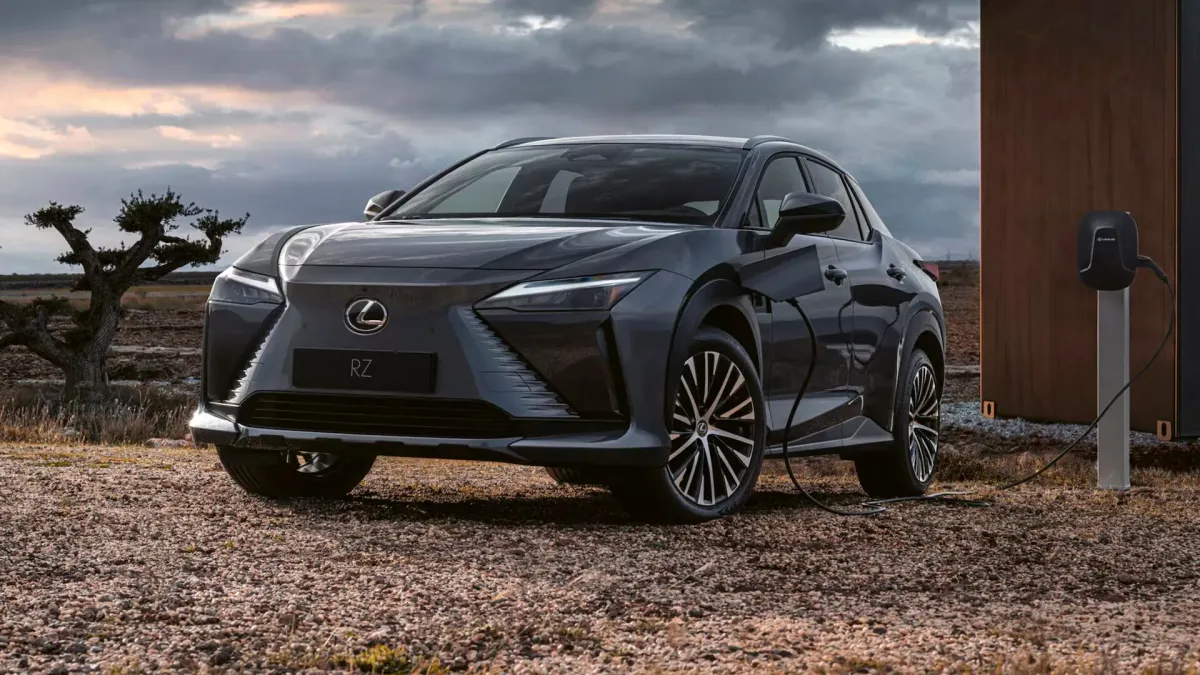 Lexus RZ 450e 2024: Análisis a Fondo del SUV Eléctrico que Te Sorprenderá ⚡