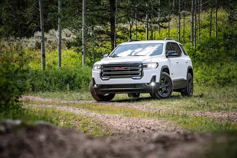 GMC Acadia 2020, lo manejamos: Todo lo que esperabas de un SUV estadounidense y más