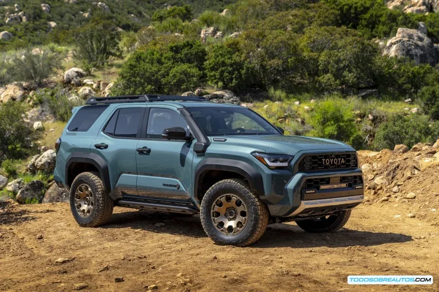 Toyota 4Runner 2025: Análisis completo, versiones, precio y especificaciones