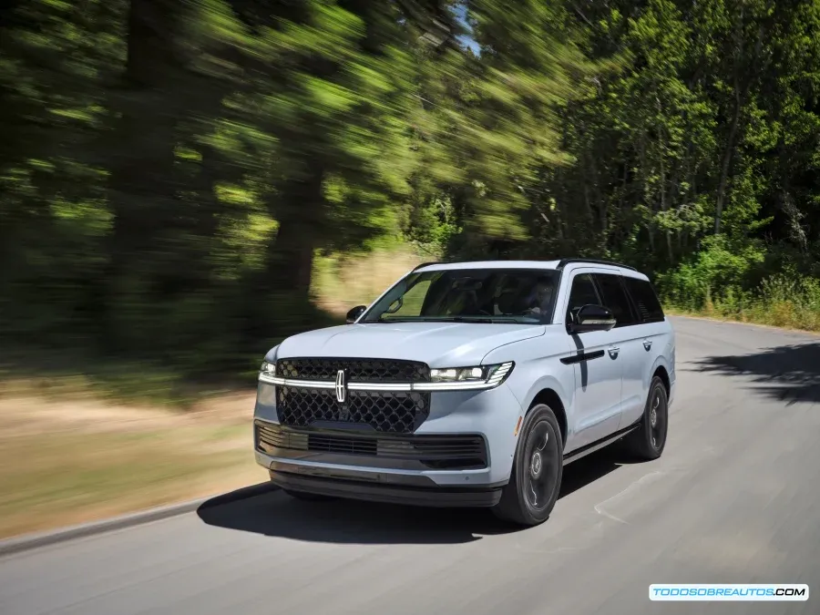 Lincoln Navigator 2025: Análisis completo del SUV de lujo con diseño audaz y tecnología de punta