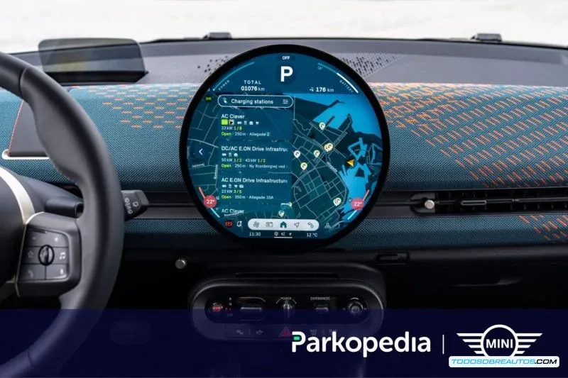 MINI y Parkopedia revolucionan la carga eléctrica: Pantalla OLED circular con datos de carga integrados