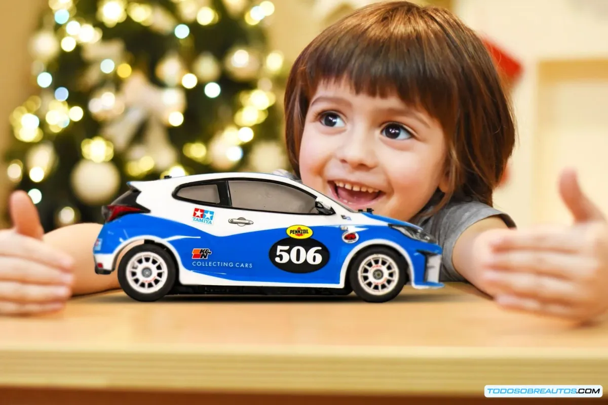 Toyota GR Yaris R/C Edición Limitada: Collecting Cars y Tamiya lanzan un modelo de colección para Navidad