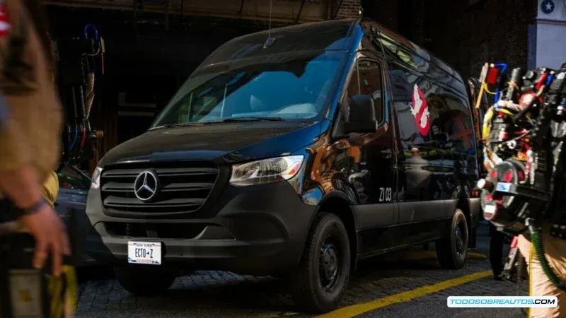 ECTO-Z: La Mercedes-Benz Sprinter de Cazafantasmas - Especificaciones y Análisis