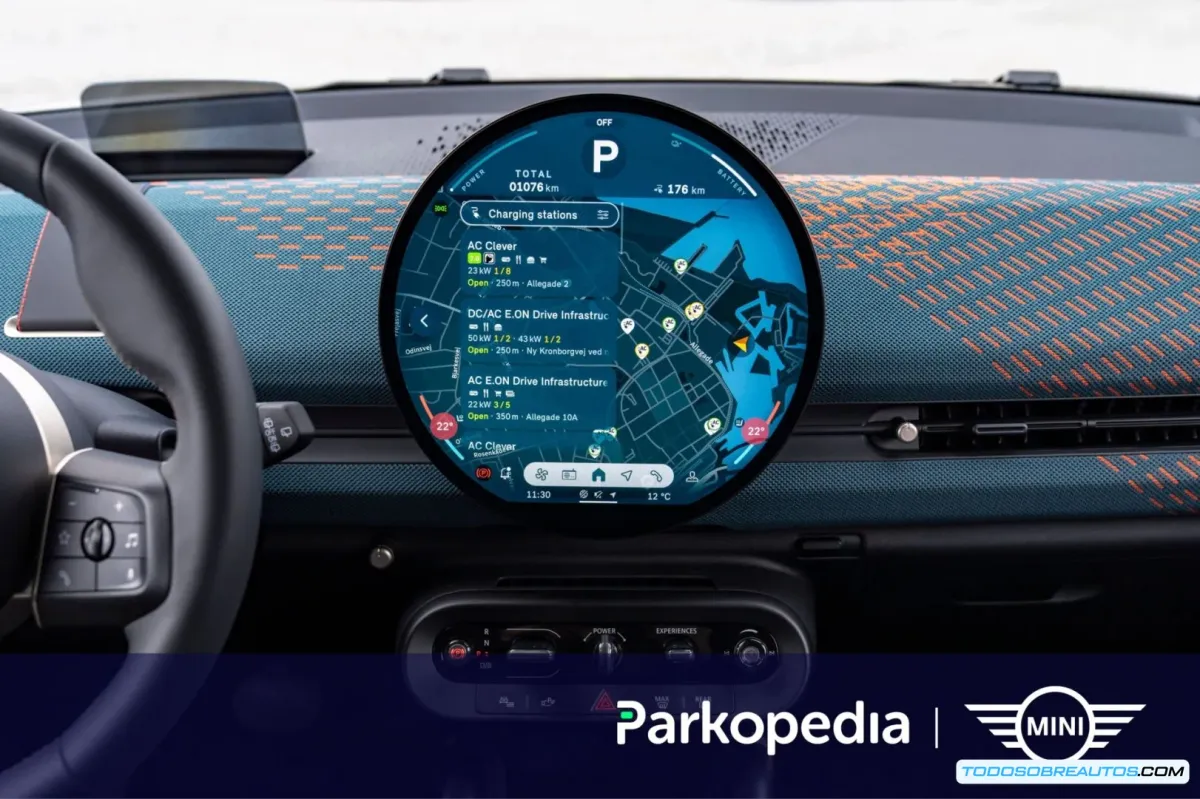 MINI y Parkopedia revolucionan la carga eléctrica: La pantalla OLED circular que simplifica tu experiencia de conducción