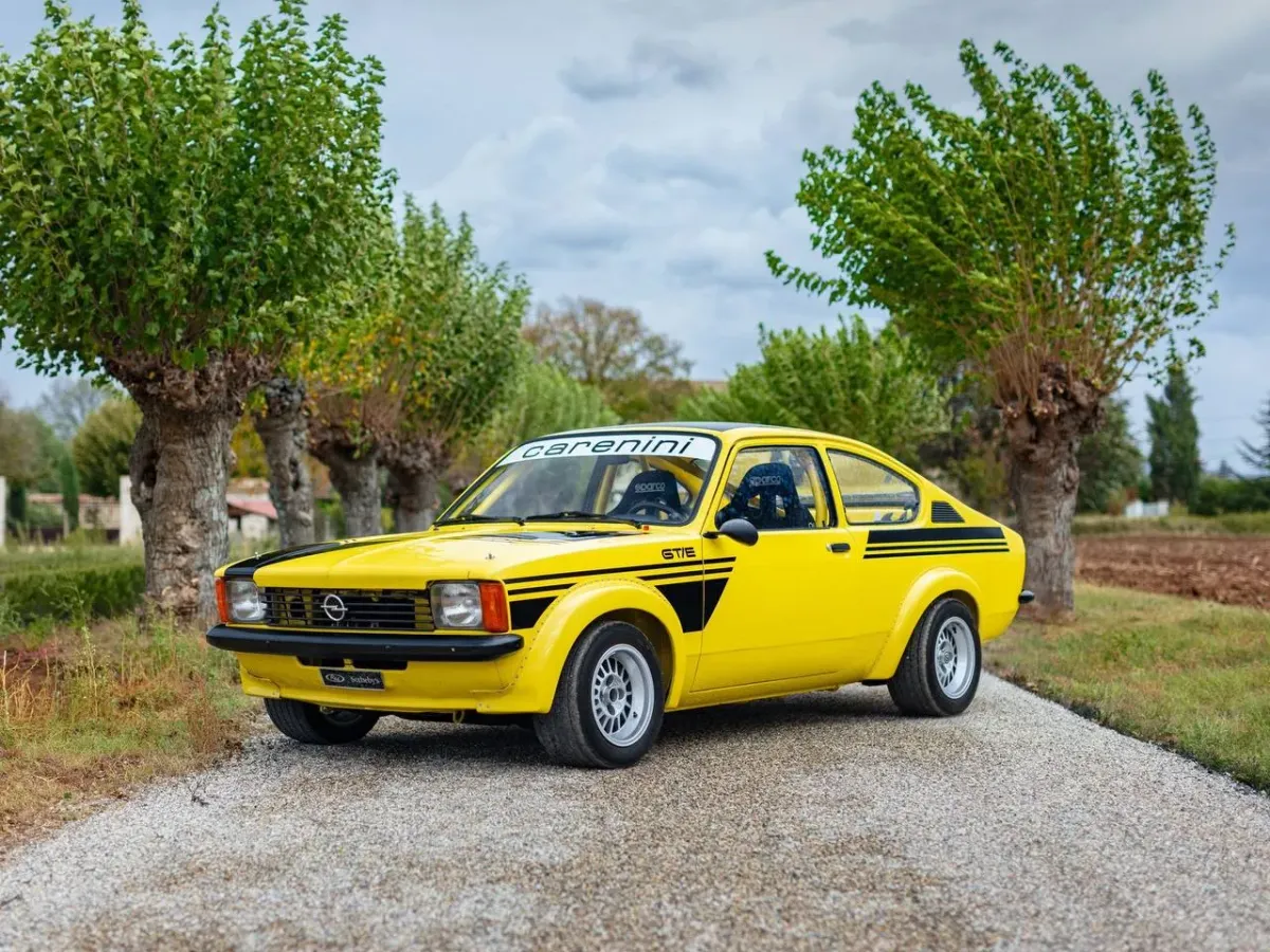 Opel Kadett C GT/E Group 2 «Ex-Carenini»: Leyenda del Rally en Todo Sobre Autos