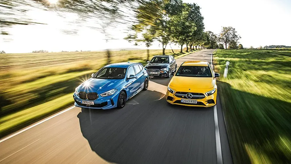 Audi S3 vs. BMW M135i vs. Mercedes-AMG A35 vs. VW Golf R: ¡La Batalla de los Hot Hatch!