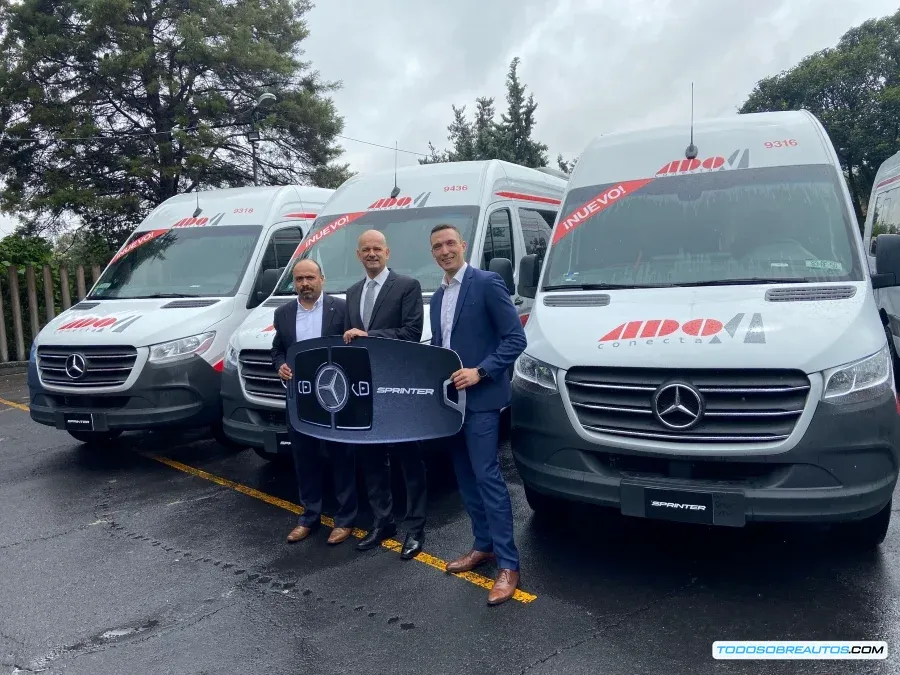 Mercedes-Benz Sprinter y Mobility ADO: Alianza estratégica con entrega de 118 unidades para transporte de pasajeros