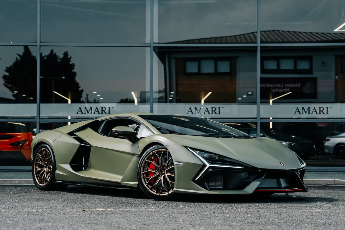 Lamborghini Revuelto: Análisis a Fondo del Súper Deportivo Híbrido ⚡️