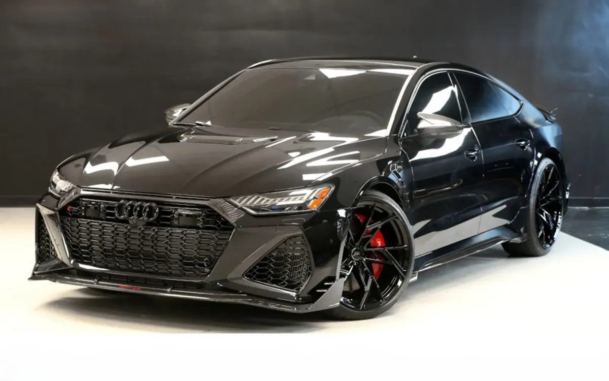 Audi RS7 Performance Vorsprung Carbon Black 2024: Análisis Completo